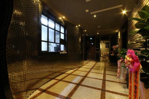 Hotel The May