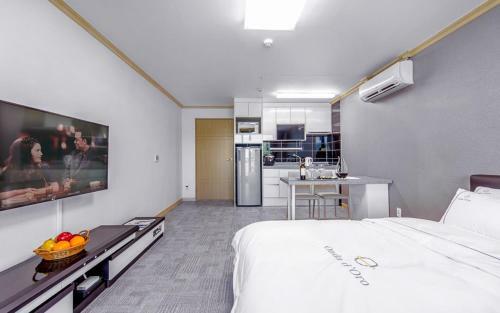 Onda D'oro Hostel