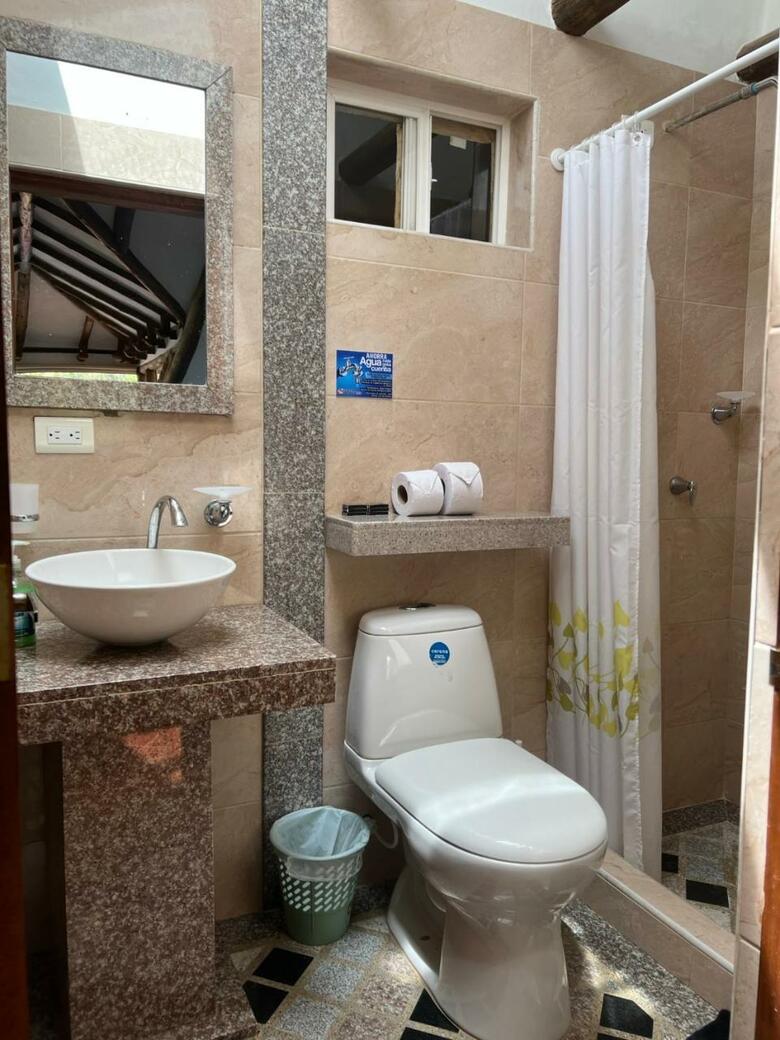 Lodge Caba�as Aventura Park La Periquera