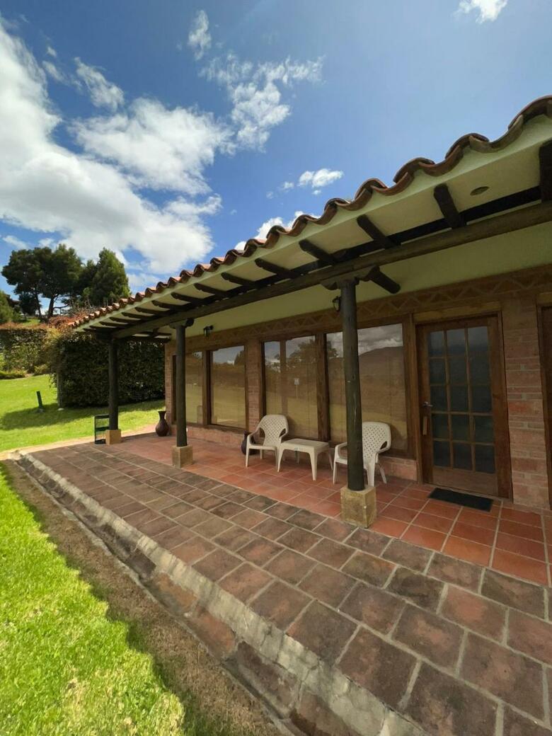 Lodge Caba�as Aventura Park La Periquera