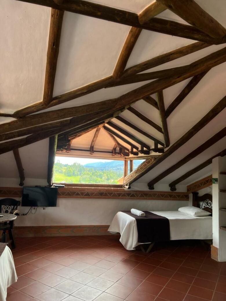 Lodge Caba�as Aventura Park La Periquera