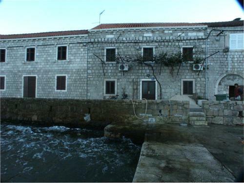 Hostal Double Room Lopud 2170b