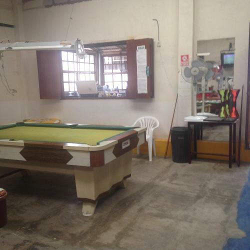 Hostal Camping Beach