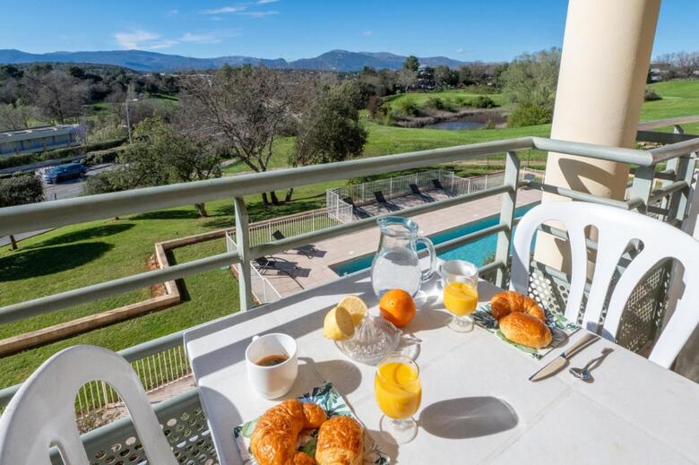 Residencia N�m�a Appart Hotel