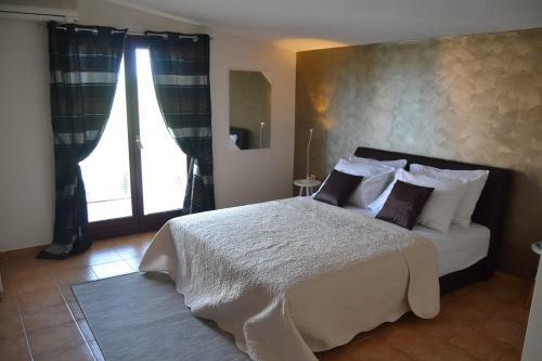 Hostal Apartments & Rooms Kustura