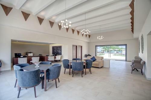 Hotel Royalton Negril Resort & Spa All Inclusive