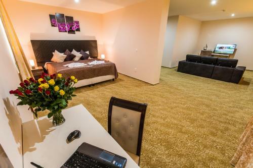 Hotel Miraj Resort