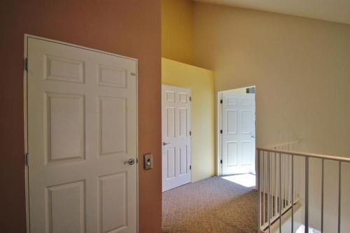 Doll House-b