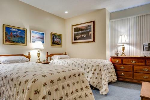 Longfellow Apartment #1d