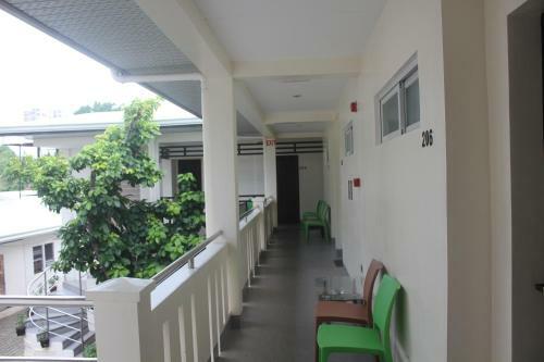 Hostal Dahome Pension