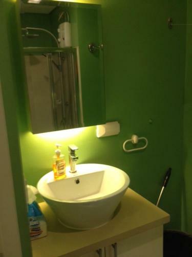 Apartamentos Sm Light Boni Station Mandaluyong