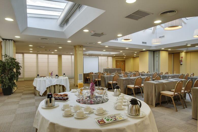 1881 Madrid Ventas Hotel