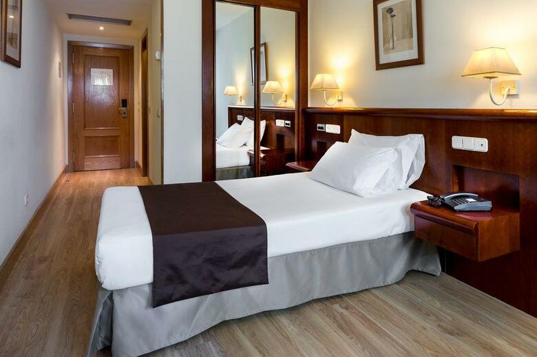 1881 Madrid Ventas Hotel