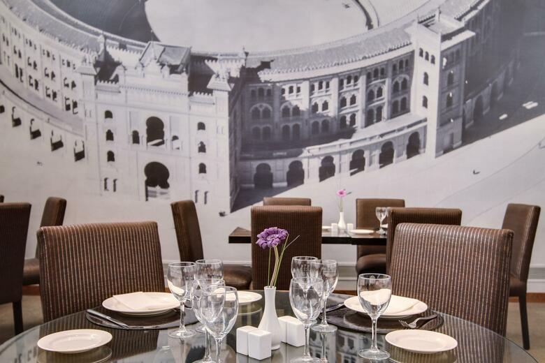 1881 Madrid Ventas Hotel