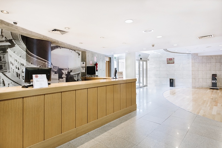 1881 Madrid Ventas Hotel