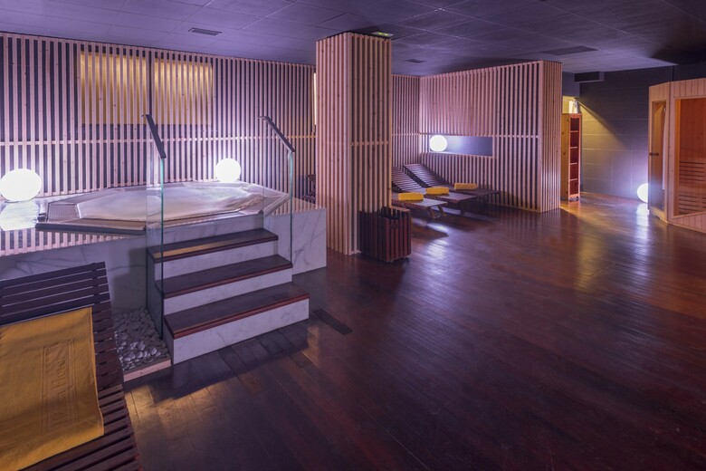 Hotel Monica