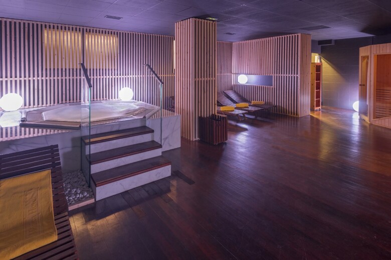 Hotel Monica