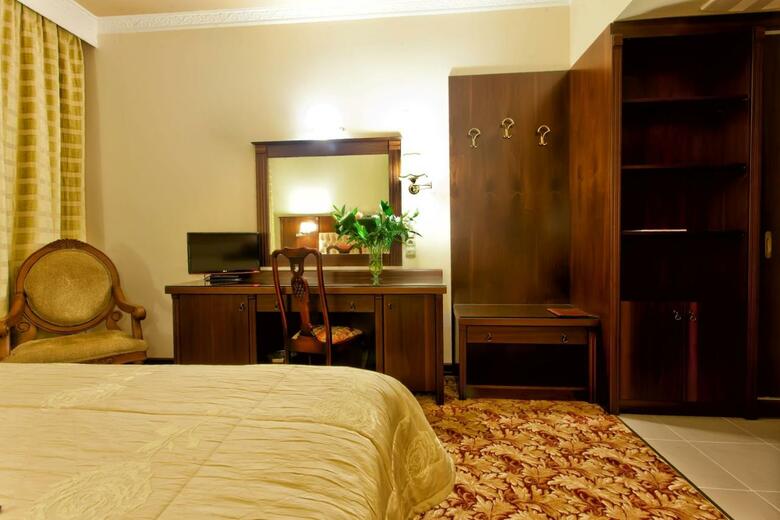 Hotel Kouros