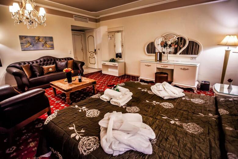 Hotel Kouros
