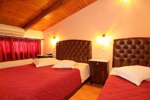 Hotel Varonos