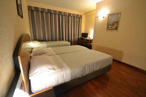 Sun Hotel