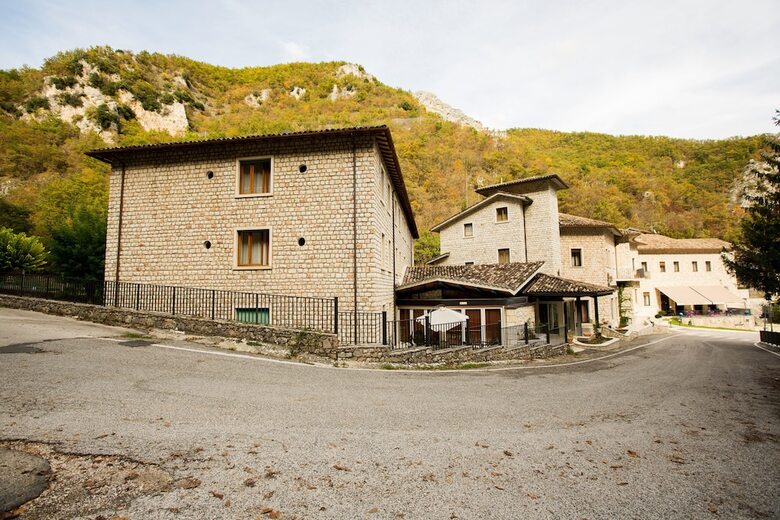 Hotel Roccaporena