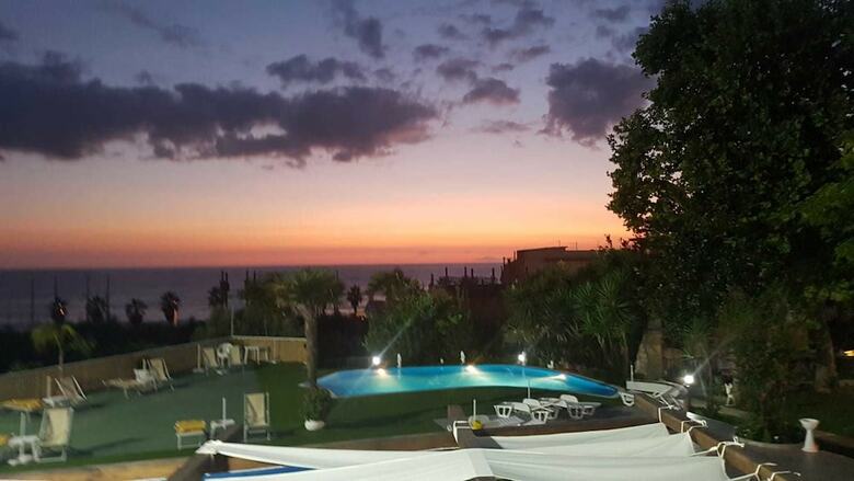Silica Residence Hotel