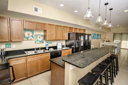 Coconut Grove 204 Villa