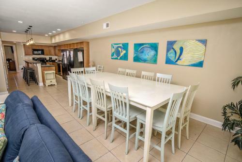 Coconut Grove 204 Villa