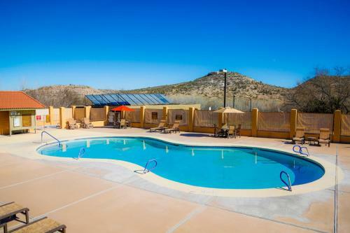 Verde Valley Deck Cottage 7