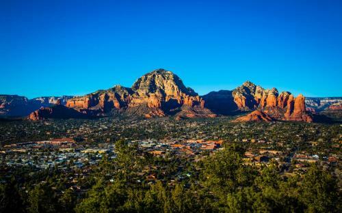 Verde Valley Canyon View Cottage 3