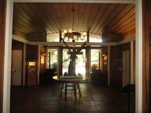Big Sur Lodge