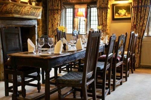 Hotel Holdsworth House