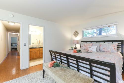 Rock On! 3br/2ba