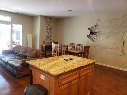 New Home Close To Heavenly W Pine Garden