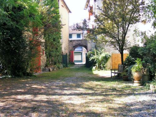 Bed & Breakfast Chateau De Belesta