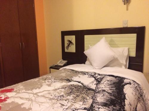 Hotel Tambo Real