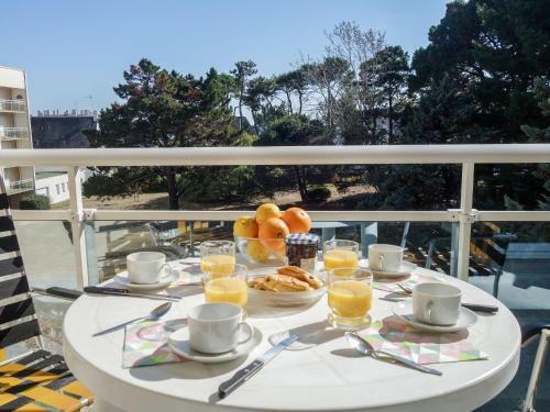 Apartment Carnac 4902