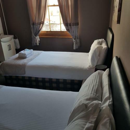 Waterfront Hotel