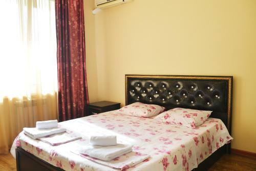 Sunset Hill Hotel