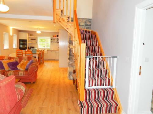 Cnoc Na Ri Cottage