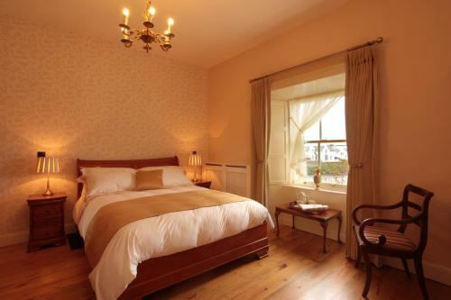 Bed & Breakfast Corrib House Guest Accommodation