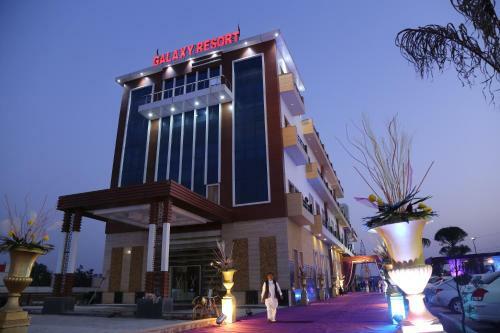 Hotel The Galaxy Resort Bahadurgarh