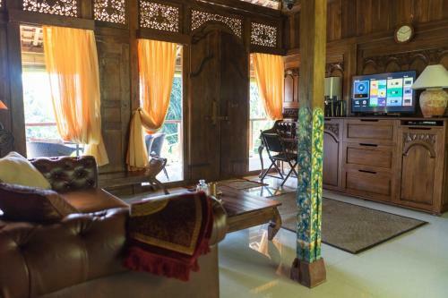 Hotel Alassari Plantation