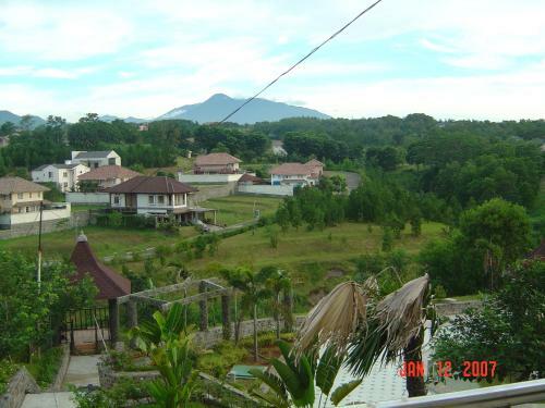 Green Wattana Hotel, Sentul City