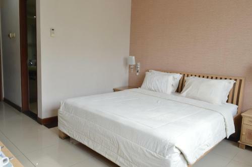 Green Wattana Hotel, Sentul City
