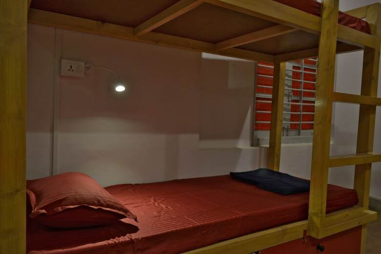 Albergue Bombay Backpackers
