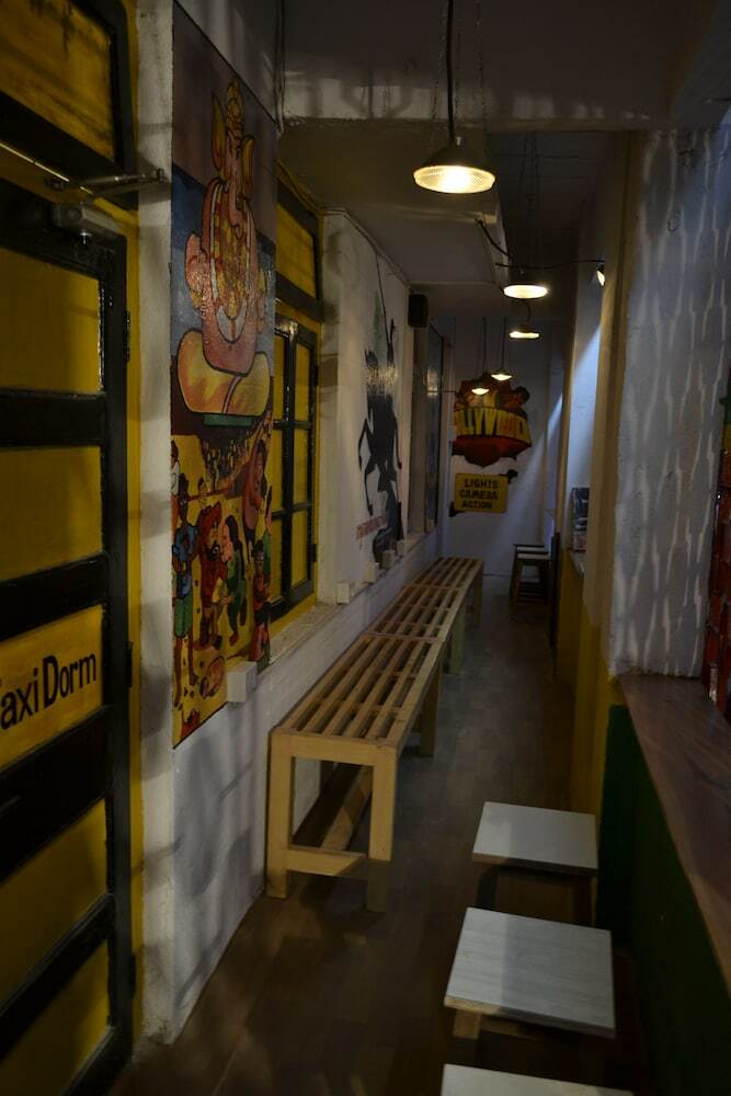 Albergue Bombay Backpackers