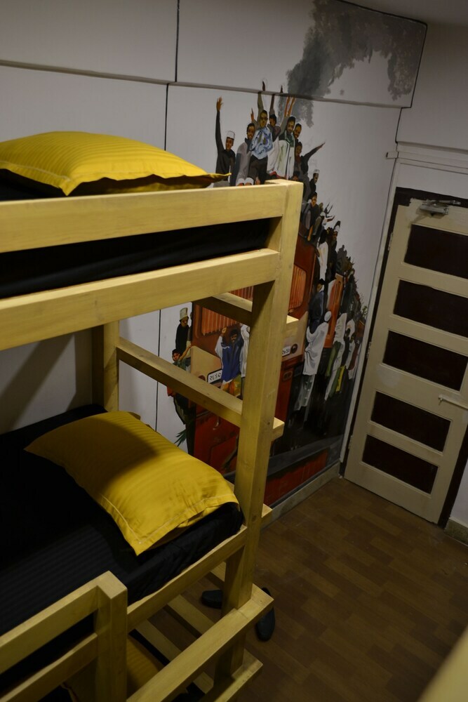 Albergue Bombay Backpackers