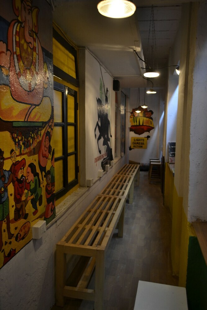 Albergue Bombay Backpackers